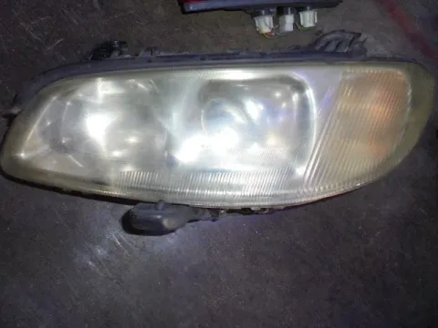Φανάρι Εμπρός Αριστερό Xenon για OPEL OMEGA (2000 - 2003) Β Φανάρι Εμπρός Αριστερό Xenon για OPEL OMEGA (2000 - 2003) Β