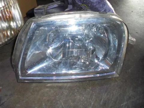 Φανάρι Εμπρός Αριστερό για MITSUBISHI L200 (1999 - 2001) (K60T) (K70T) , (2002 - 2006) (K60T) (K70T) Φανάρι Εμπρός Αριστερό για MITSUBISHI L200 (1999 - 2001) (K60T) (K70T) , (2002 - 2006) (K60T) (K70T)