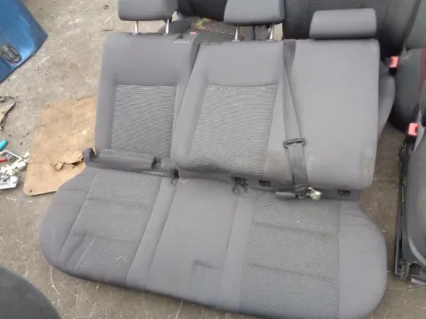Καθίσματα Σετ Σαλόνι με Αερόσακους για VW GOLF (2004 - 2008) Mk5 (1K1) Hatchback - 3dr *Α* -  Καθίσματα Σετ Σαλόνι με Αερόσακους για VW GOLF (2004 - 2008) Mk5 (1K1) Hatchback - 3dr *Α* -