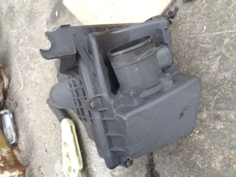 Φιλτροκούτι με Airflow για FORD FOCUS (2002 - 2004) Mk1b  *Δ* Φιλτροκούτι με Airflow για FORD FOCUS (2002 - 2004) Mk1b  *Δ*