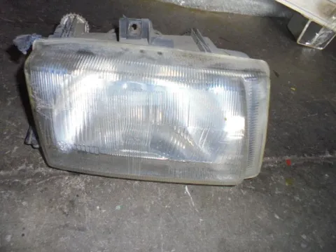 Φανάρι Εμπρός Δεξί Ηλεκτρικο για VW CADDY (1996 - 2004) (9K9A) Φανάρι Εμπρός Δεξί Ηλεκτρικο για VW CADDY (1996 - 2004) (9K9A)