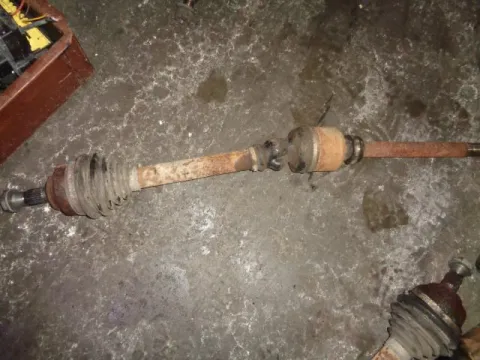 Ημιαξόνιο Εμπρός Δεξί για CITROEN C5 (2001 - 2004) (DC) Ημιαξόνιο Εμπρός Δεξί για CITROEN C5 (2001 - 2004) (DC)