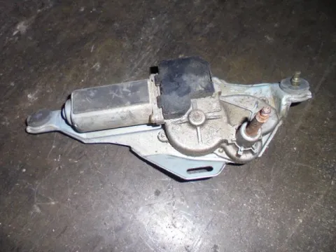 Μοτέρ Κίνησης Πίσω Υαλοκαθαριστήρων για TOYOTA RAV-4 (2000 - 2004) (XA20) , (2004 - 2005) (XA20) Μοτέρ Κίνησης Πίσω Υαλοκαθαριστήρων για TOYOTA RAV-4 (2000 - 2004) (XA20) , (2004 - 2005) (XA20)