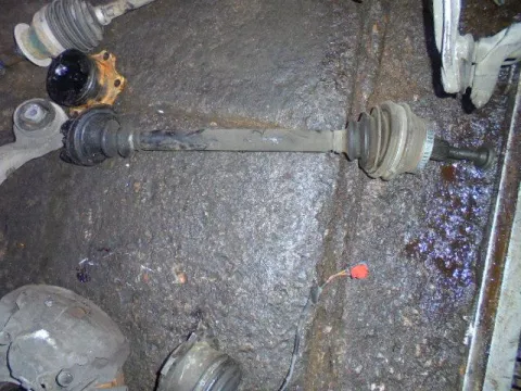 Ημιαξόνιο Εμπρός Δεξί για SKODA SUPERB (2003 - 2007) (3U4) 1900 (AVF) (AWX) Diesel 130 Ημιαξόνιο Εμπρός Δεξί για SKODA SUPERB (2003 - 2007) (3U4) 1900 (AVF) (AWX) Diesel 130