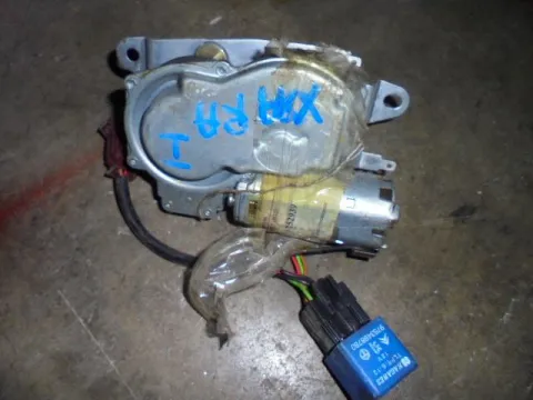 Μοτέρ Κίνησης Πίσω Υαλοκαθαριστήρων για CITROEN XSARA (1997 - 2000) -  Μοτέρ Κίνησης Πίσω Υαλοκαθαριστήρων για CITROEN XSARA (1997 - 2000) -
