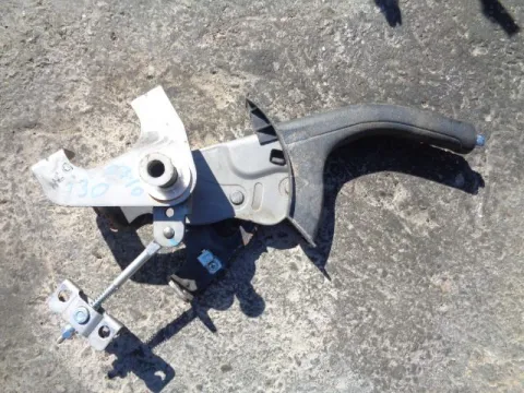 Καστάνια Χειροφρένου για HYUNDAI i30 (2007 - 2012) *Δ* Καστάνια Χειροφρένου για HYUNDAI i30 (2007 - 2012) *Δ*