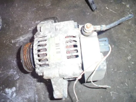 Δυναμό - Εναλλάκτης 1012113350 για DAIHATSU CUORE (1997 - 1998) V