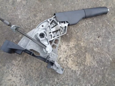 Καστάνια Χειροφρένου για VW SCIROCCO (2008 - 2014) (137) *Δ* Καστάνια Χειροφρένου για VW SCIROCCO (2008 - 2014) (137) *Δ*