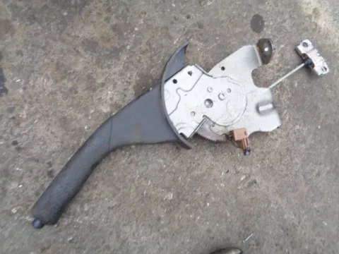 Καστάνια Χειροφρένου για TOYOTA RAV-4 (2006 - 2009) (XA30)  *Δ* Καστάνια Χειροφρένου για TOYOTA RAV-4 (2006 - 2009) (XA30)  *Δ*