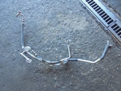 Σωλήνας A-C για TOYOTA RAV-4 (2006 - 2009) (XA30) **Δ** Σωλήνας A-C για TOYOTA RAV-4 (2006 - 2009) (XA30) **Δ**