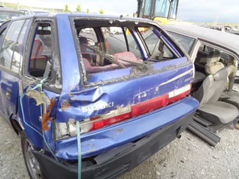Τροπέτο Αμάξι κομπλέ με Άξονα Πίσω Ταμπούρα για SUZUKI SWIFT (1992 - 1996) (SF) Hatchback -5dr *Δ* -  Τροπέτο Αμάξι κομπλέ με Άξονα Πίσω Ταμπούρα για SUZUKI SWIFT (1992 - 1996) (SF) Hatchback -5dr *Δ* -