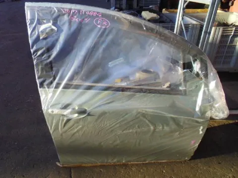 Πόρτα Εμπρός Δεξιά για TOYOTA YARIS (2006 - 2009) (KL9) , (2009 - 2012) (XP90) Πόρτα Εμπρός Δεξιά για TOYOTA YARIS (2006 - 2009) (KL9) , (2009 - 2012) (XP90)