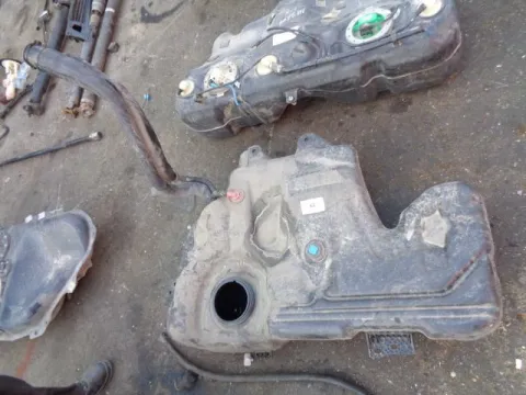 Δεξαμενή Καυσίμου (Ρεζερβουάρ) για RENAULT CAPTUR (2014 - ) *Δ* Δεξαμενή Καυσίμου (Ρεζερβουάρ) για RENAULT CAPTUR (2014 - ) *Δ*