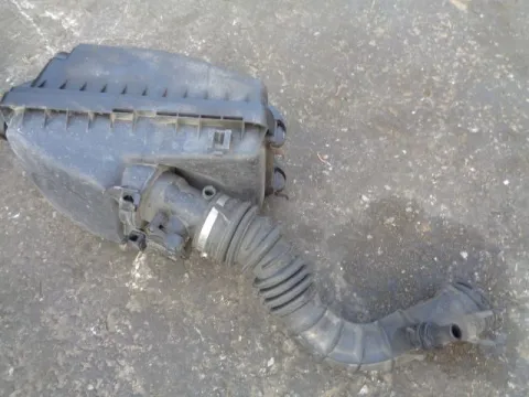 Φιλτροκούτι με Airflow 2220433020 / 1974002260 για TOYOTA AVENSIS (2000 - 2003) (T220) 2000 (1CD-FTV) diesel 110 (CDT220) D-4D  *Δ* Φιλτροκούτι με Airflow 2220433020 / 1974002260 για TOYOTA AVENSIS (2000 - 2003) (T220) 2000 (1CD-FTV) diesel 110 (CDT220) D-4D  *Δ*