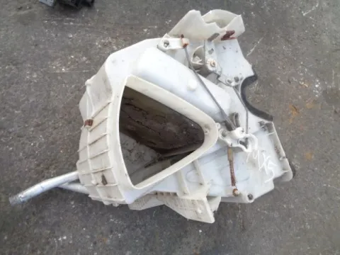Ψύκτης (Εβαπορέτα) για MAZDA MX5 (1999 - 2005) (NB) *Α* Ψύκτης (Εβαπορέτα) για MAZDA MX5 (1999 - 2005) (NB) *Α*