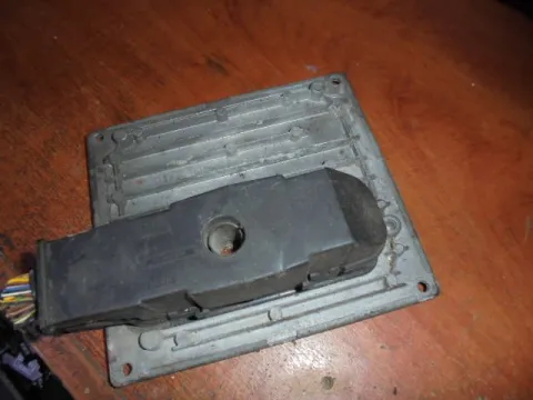 Εγκέφαλος Κινητήρα 4S6112A650NB για FORD FIESTA (2002 - 2005) Mk5a ΤΕΛΑΡΟ *24* Εγκέφαλος Κινητήρα 4S6112A650NB για FORD FIESTA (2002 - 2005) Mk5a ΤΕΛΑΡΟ *24*