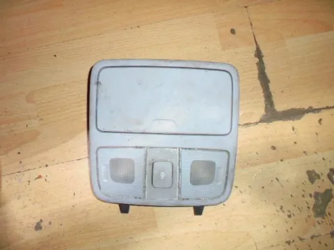 Μπλαφονίερα Οροφής για HYUNDAI i30 (2007 - 2012) Μπλαφονίερα Οροφής για HYUNDAI i30 (2007 - 2012)