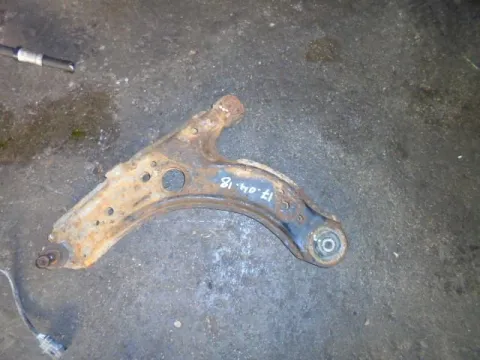 Ψαλίδι Εμπρός Αριστερό για VW GOLF (1998 - 2004) Mk4 (1J1) ΠΑΛΕΤΑ 2 *223811*