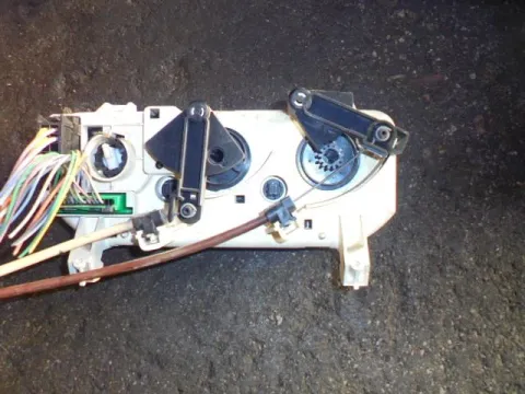 Χειριστήρια Καλοριφέρ για RENAULT CLIO (1998 - 2001) (BB_) (CB_) -  Χειριστήρια Καλοριφέρ για RENAULT CLIO (1998 - 2001) (BB_) (CB_) -