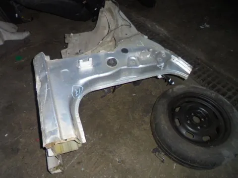 Κολόνα Εμπρός Αριστερή για OPEL ASTRA (2004 - 2007) H **A** Κολόνα Εμπρός Αριστερή για OPEL ASTRA (2004 - 2007) H **A**