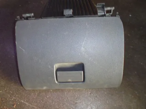 Ντουλαπάκι για FORD FOCUS (2004 - 2008) Mk2a (DA3 - C307) , (2008 - 2010) Mk2b (DA3 - C307) *Γ* Ντουλαπάκι για FORD FOCUS (2004 - 2008) Mk2a (DA3 - C307) , (2008 - 2010) Mk2b (DA3 - C307) *Γ*