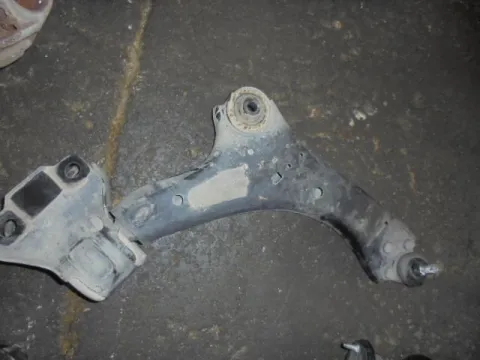 Ψαλίδι Εμπρός Δεξί για FORD MONDEO (2007 - 2010) Mk4a (BA7 - CD345) Ψαλίδι Εμπρός Δεξί για FORD MONDEO (2007 - 2010) Mk4a (BA7 - CD345)
