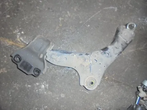 Ψαλίδι Εμπρός Αριστερό για FORD MONDEO (2007 - 2010) Mk4a (BA7 - CD345) ΠΑΛΕΤΑ 1 *223962* Ψαλίδι Εμπρός Αριστερό για FORD MONDEO (2007 - 2010) Mk4a (BA7 - CD345) ΠΑΛΕΤΑ 1 *223962*