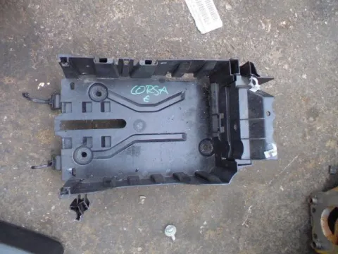 Βάση Μπαταρίας για OPEL CORSA (2014 - ) E *Δ* Βάση Μπαταρίας για OPEL CORSA (2014 - ) E *Δ*