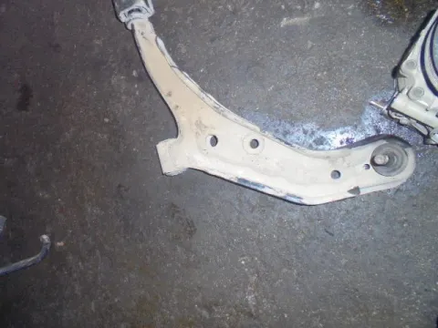 Ψαλίδι Εμπρός Αριστερό για NISSAN ALMERA (1995 - 1998) (N15) Ψαλίδι Εμπρός Αριστερό για NISSAN ALMERA (1995 - 1998) (N15)