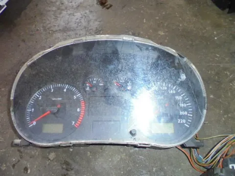 Κοντέρ W06K0920821C για SEAT CORDOBA (1999 - 2002) (6K) Κοντέρ W06K0920821C για SEAT CORDOBA (1999 - 2002) (6K)