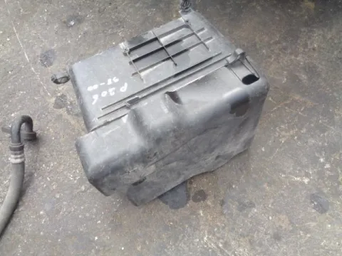 Βάση Μπαταρίας για PEUGEOT 206 (1998 - 2002) (2A) (2C) (T3E) *Δ* Βάση Μπαταρίας για PEUGEOT 206 (1998 - 2002) (2A) (2C) (T3E) *Δ*