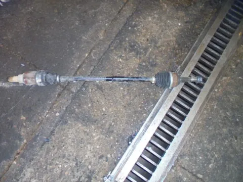 Ημιαξόνιο Εμπρός Δεξί Αυτόματο για NISSAN MICRA (2011 - 2013) (K13) Ημιαξόνιο Εμπρός Δεξί Αυτόματο για NISSAN MICRA (2011 - 2013) (K13)