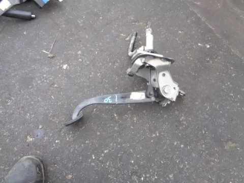 Πετάλ Συμπλέκτη για HYUNDAI i30 (2007 - 2012)  *Δ* Πετάλ Συμπλέκτη για HYUNDAI i30 (2007 - 2012)  *Δ*