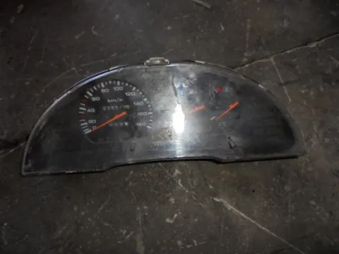 Κοντέρ για NISSAN SERENA (1991 - 1996) (C23) Κοντέρ για NISSAN SERENA (1991 - 1996) (C23)