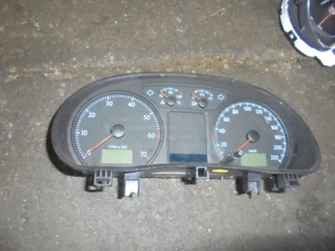Κοντέρ για VW POLO (2002 - 2005) (9N) Κοντέρ για VW POLO (2002 - 2005) (9N)