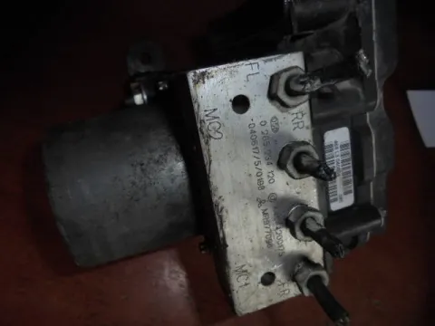 Μονάδα ABS 0265234120 για MITSUBISHI COLT (2005 - 2008 ) (CZ) Μονάδα ABS 0265234120 για MITSUBISHI COLT (2005 - 2008 ) (CZ)