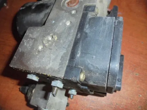 Μονάδα ABS 0265202433 για MERCEDES A - CLASS (2001 - 2004) (W168) Μονάδα ABS 0265202433 για MERCEDES A - CLASS (2001 - 2004) (W168)
