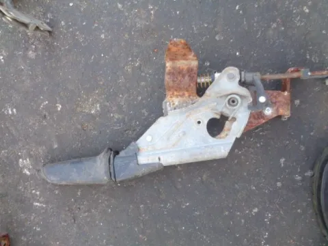 Καστάνια Χειροφρένου για BMW 3 Series (2005 - 2008) (E90-1-2-3) *Δ* Καστάνια Χειροφρένου για BMW 3 Series (2005 - 2008) (E90-1-2-3) *Δ*