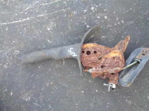 Καστάνια Χειροφρένου για NISSAN ALMERA (1998 - 2000) (N15) *Δ* Καστάνια Χειροφρένου για NISSAN ALMERA (1998 - 2000) (N15) *Δ*