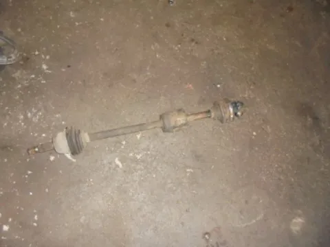 Ημιαξόνιο Εμπρός Δεξί για FORD KA (1997 - 2008) (RB) Ημιαξόνιο Εμπρός Δεξί για FORD KA (1997 - 2008) (RB)
