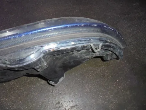 Φανάρι Εμπρός Αριστερό Με Μία Σπασμένη Βάση για OPEL ASTRA (1998 - 2004) G - 