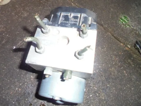 Μονάδα ABS 0265216850 για TOYOTA COROLLA (2004 - 2007) (E120) Μονάδα ABS 0265216850 για TOYOTA COROLLA (2004 - 2007) (E120)