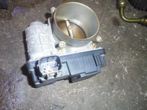 Σώμα Πεταλούδας για NISSAN PRIMERA (2002 - 2007) (P12) 2000 QR20DE petrol 140 Σώμα Πεταλούδας για NISSAN PRIMERA (2002 - 2007) (P12) 2000 QR20DE petrol 140