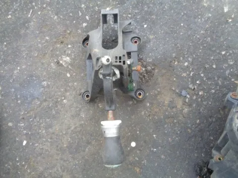 Μοχλός Ταχυτήτων για TOYOTA AURIS (2007 - 2009) E150 Μοχλός Ταχυτήτων για TOYOTA AURIS (2007 - 2009) E150