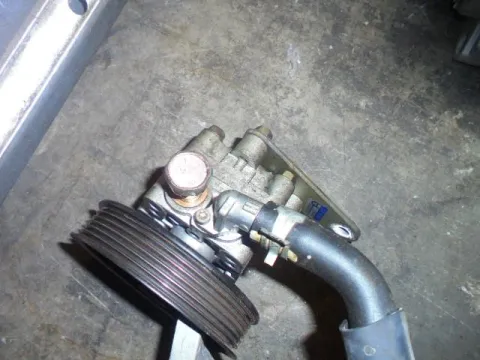 Αντλία Υδραυλικού Τιμονιού για NISSAN PRIMERA (2002 - 2007) (P12) 2000 QR20DE petrol 140 Αντλία Υδραυλικού Τιμονιού για NISSAN PRIMERA (2002 - 2007) (P12) 2000 QR20DE petrol 140