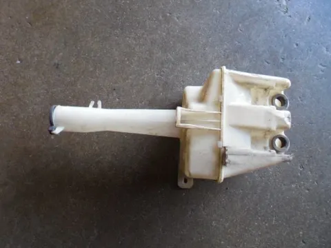 Δοχείο Υαλοκαθαριστήρων για HYUNDAI COUPE (1997- 1999) (RD) Δοχείο Υαλοκαθαριστήρων για HYUNDAI COUPE (1997- 1999) (RD)
