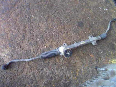 Κρεμαγιέρα Μηχανική για HYUNDAI i30 (2007 - 2012) Κρεμαγιέρα Μηχανική για HYUNDAI i30 (2007 - 2012)