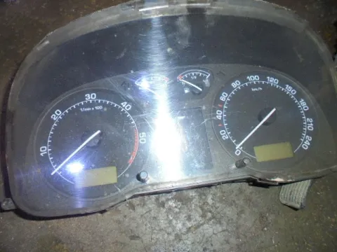 Κοντέρ 1U0920811J για SKODA OCTAVIA (2000 - 2008) 4 (1U2-5) Κοντέρ 1U0920811J για SKODA OCTAVIA (2000 - 2008) 4 (1U2-5)