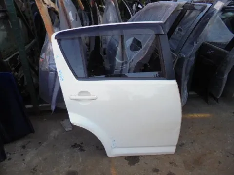 Πόρτα Πίσω Δεξιά για DAIHATSU SIRION (2006 - ) (M300) (M301) Πόρτα Πίσω Δεξιά για DAIHATSU SIRION (2006 - ) (M300) (M301)