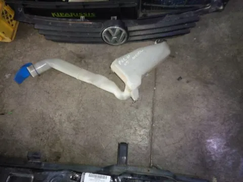 Δοχείο Υαλοκαθαριστήρων Με Μοτέρ για VW POLO (2002 - 2005) (9N) Δοχείο Υαλοκαθαριστήρων Με Μοτέρ για VW POLO (2002 - 2005) (9N)